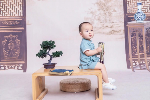 东平宝宝吃迷糊奶如何纠正